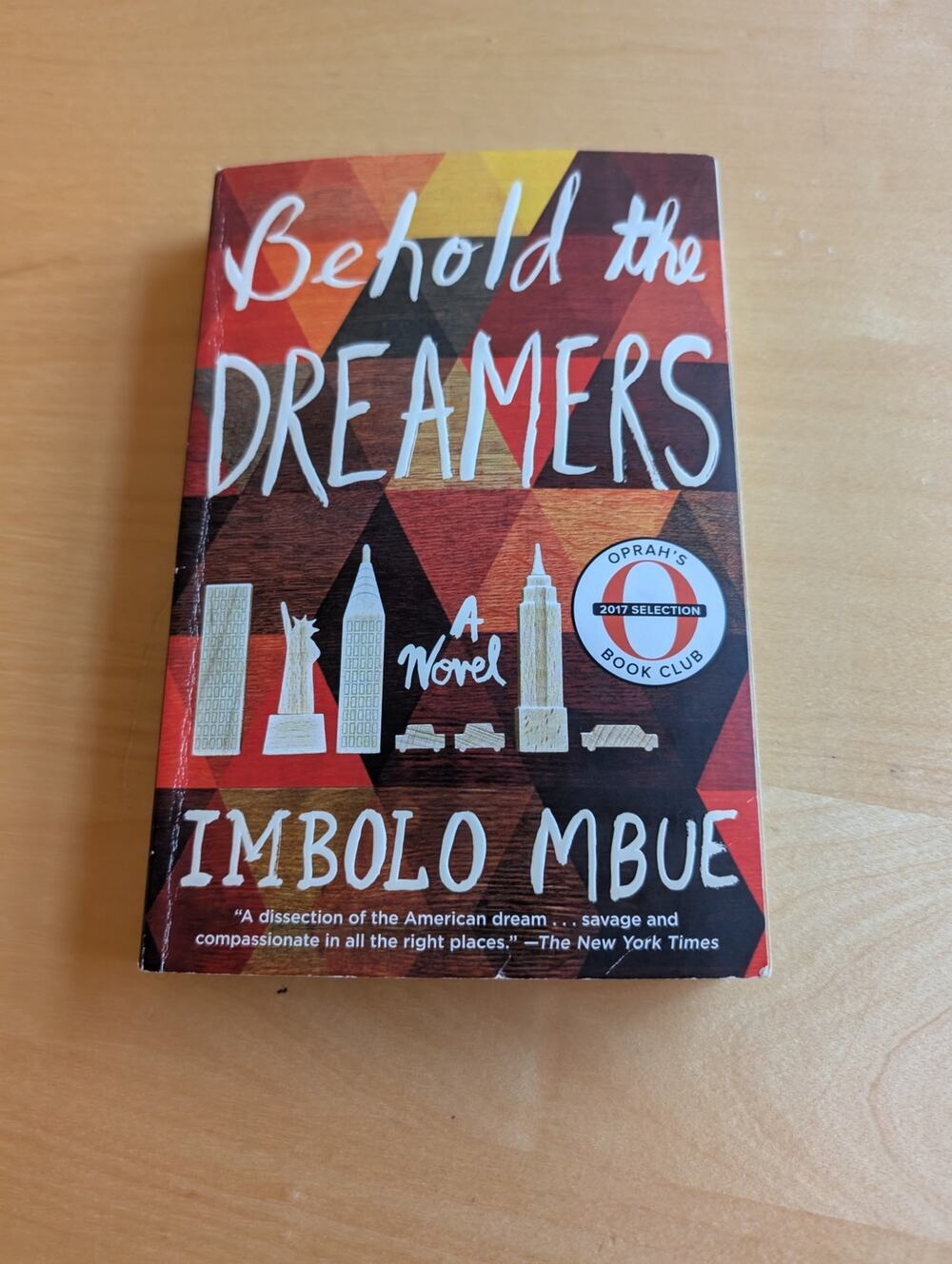 🏖️Behold the Dreamers by Imbolo Mbue